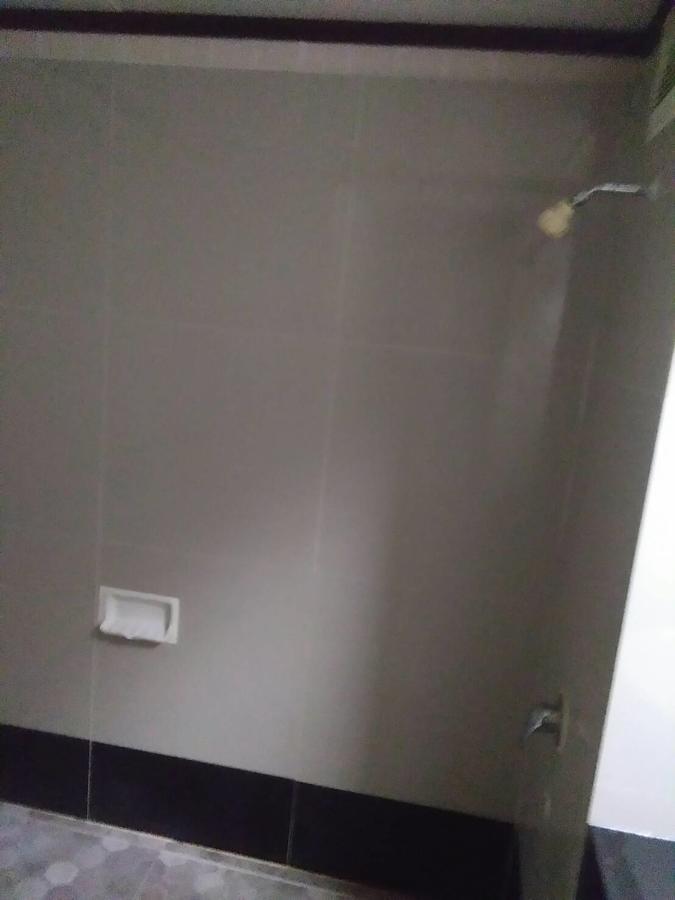 Petchkasem Grand Hotel Surin Buitenkant foto
